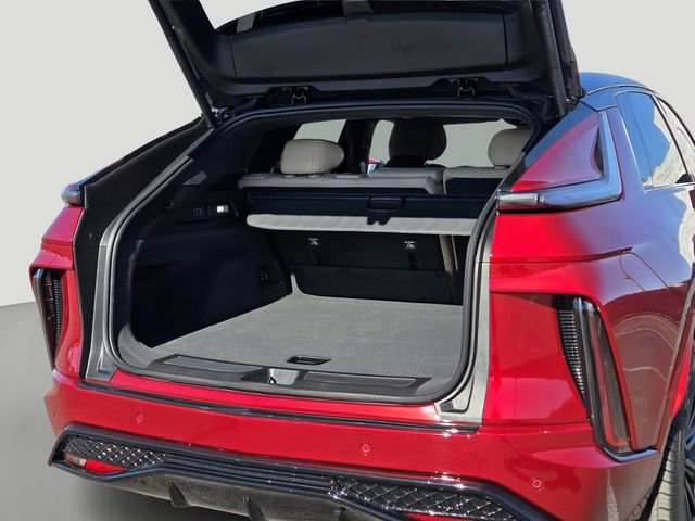 2026 Cadillac LYRIQ V Premium - Photo 17