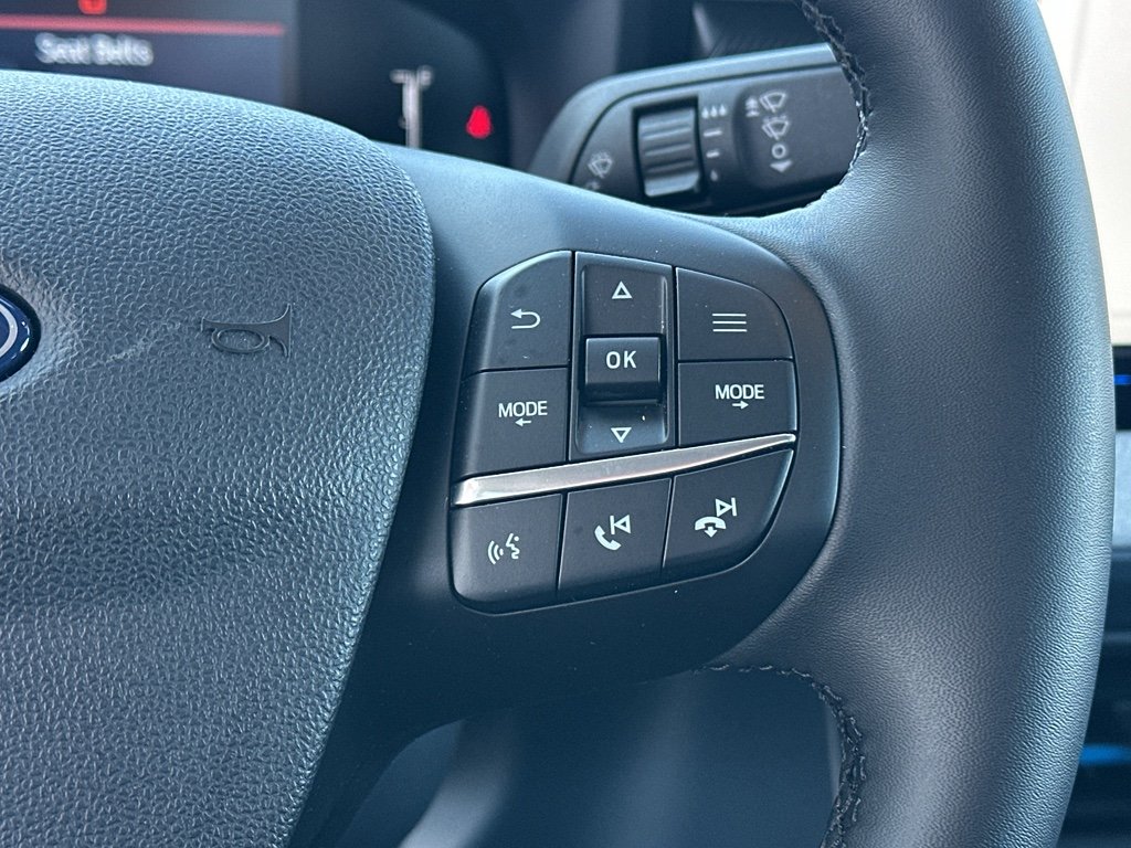 2025 Ford Maverick XLT - Photo 17