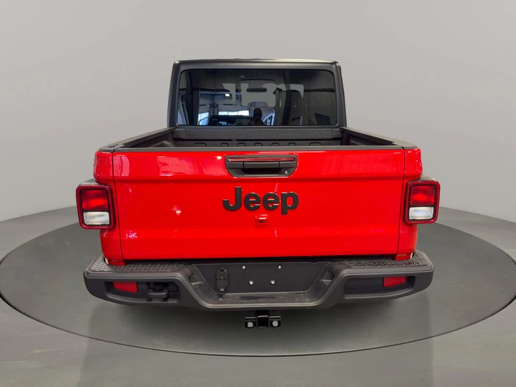 New 2026 Firecracker Red Clear-Coat Exterior Paint Jeep Sport S image 6