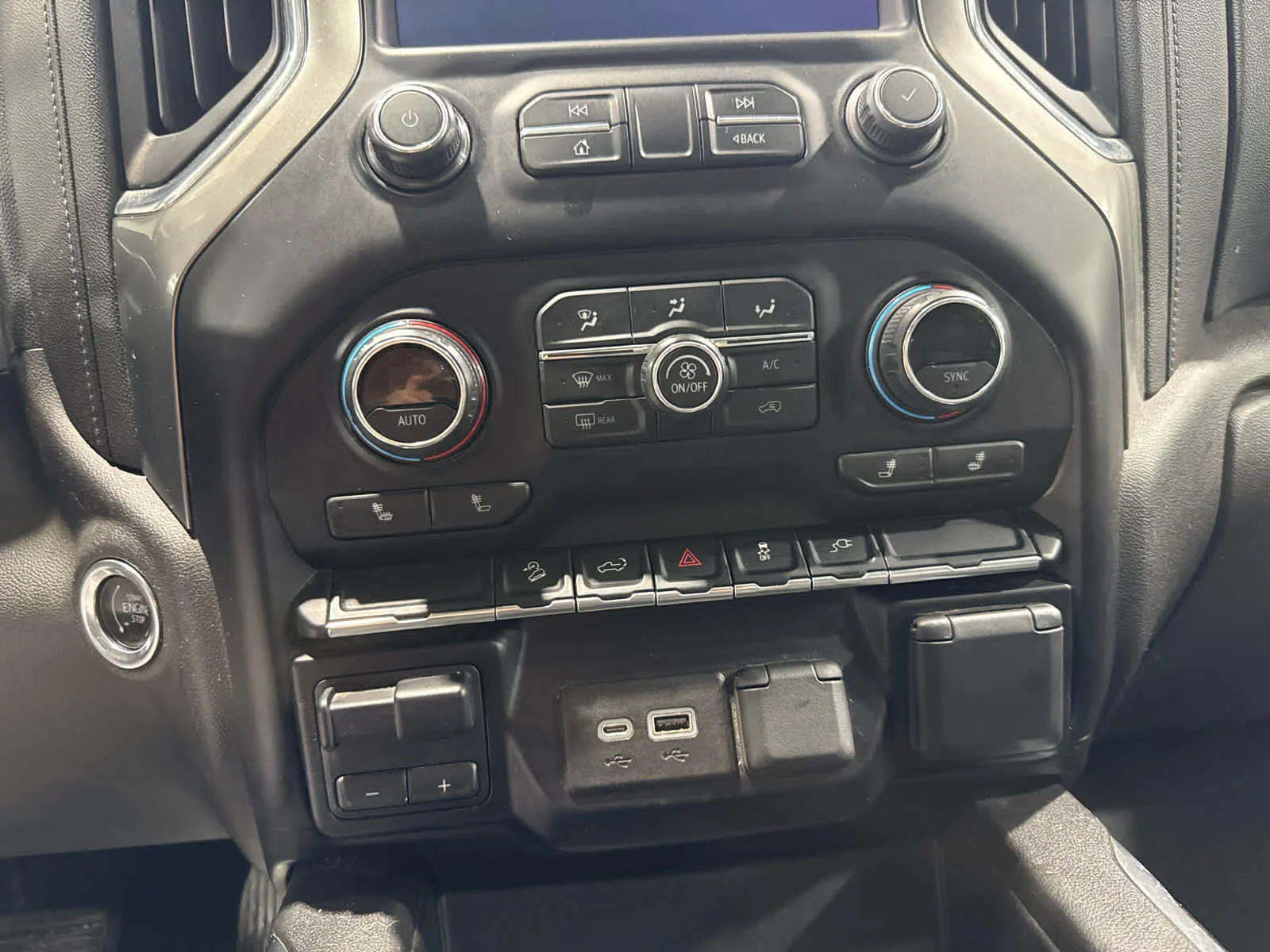 Used 2021 SATIN STEEL METALLIC Chevrolet LT Trail Boss image 19