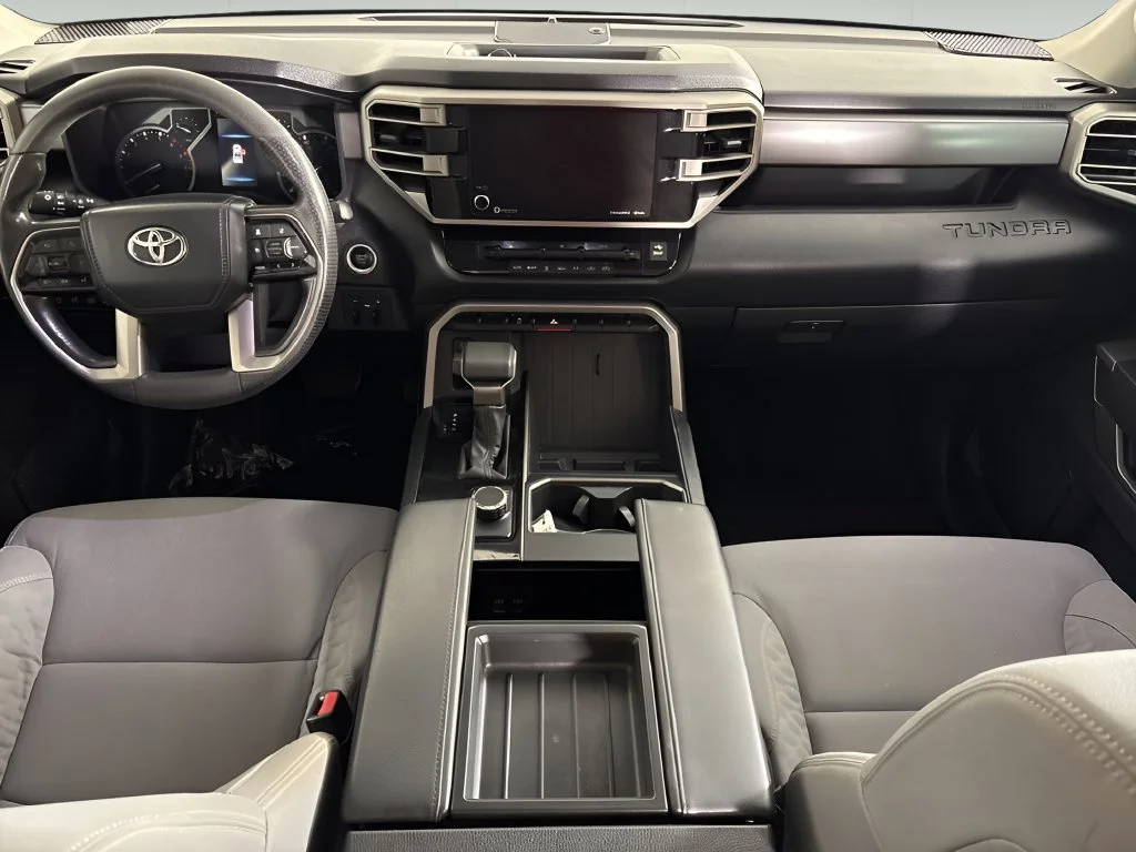 Used 2022 Blue Toyota SR5 image 11