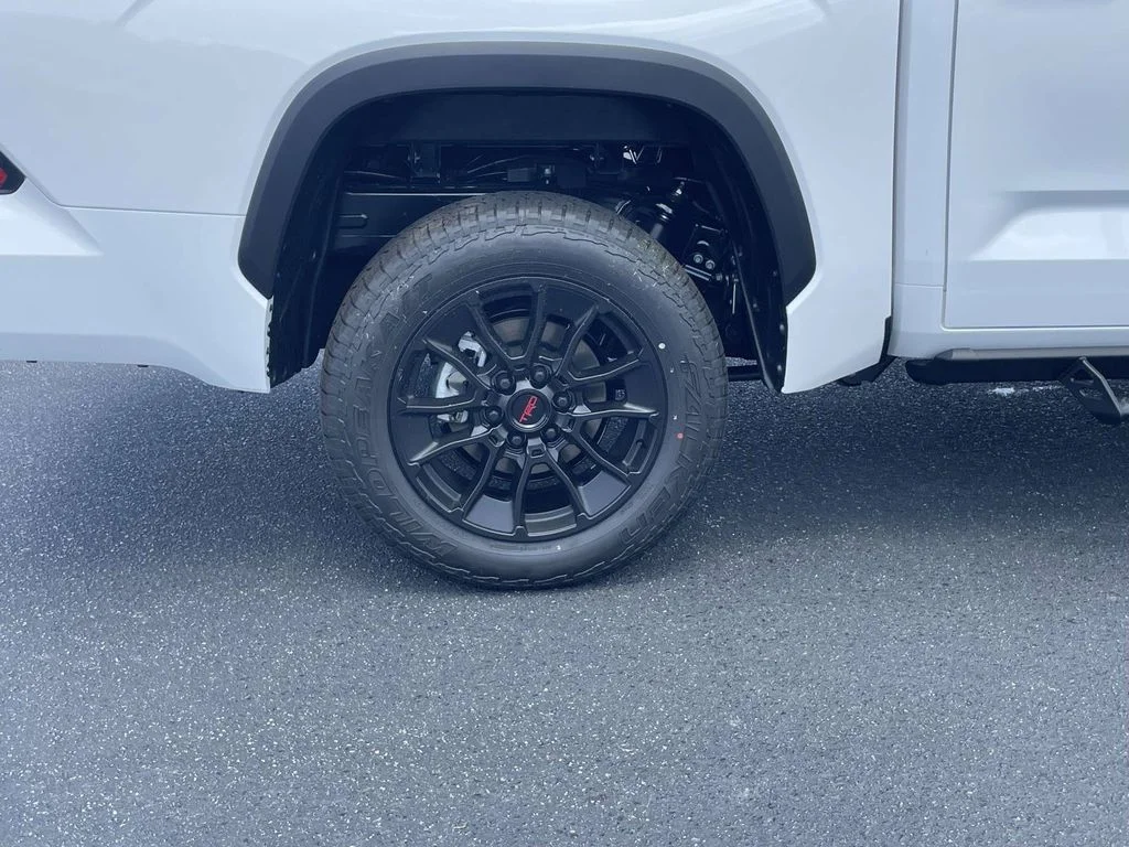 New 2026 Ice Cap Toyota SR5 image 10