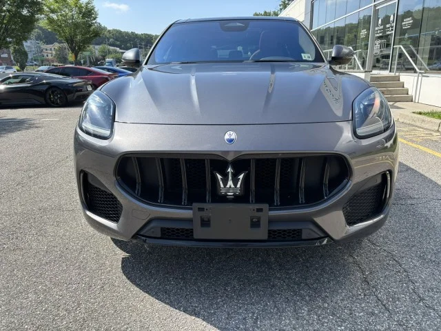 Used 2023 Grigio Lava Metallic Maserati Modena ~ Premium Package !! image 6