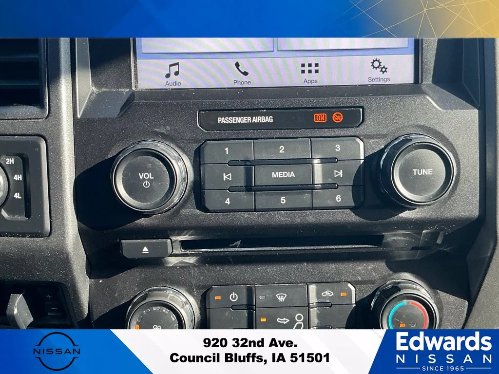 Used 2017 Black Ford XLT image 27