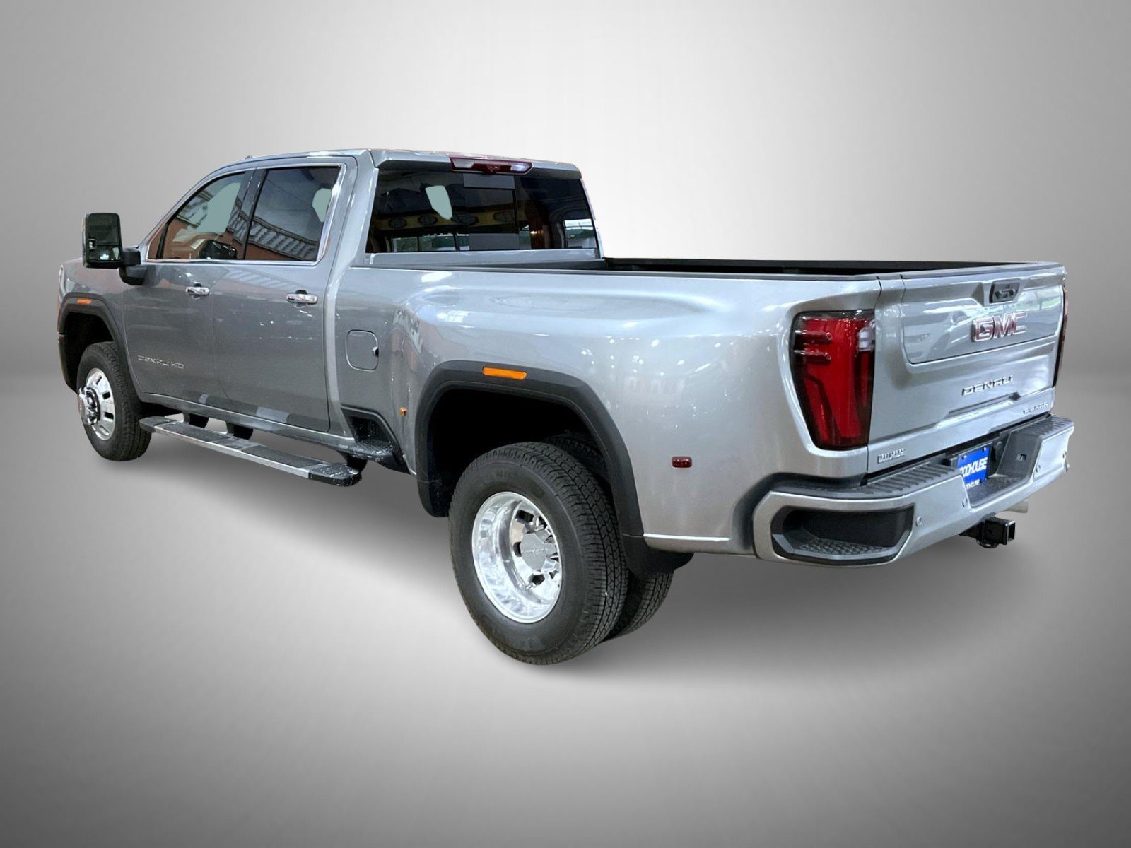 2026 GMC Sierra 3500HD Denali - Photo 7