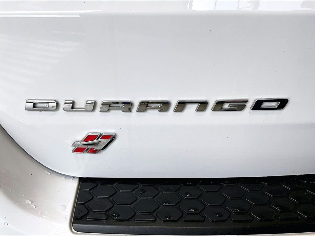 Used 2020 White Dodge SXT Plus image 30