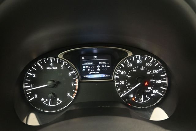 Used 2018 Gray Nissan 2.5 SV image 26