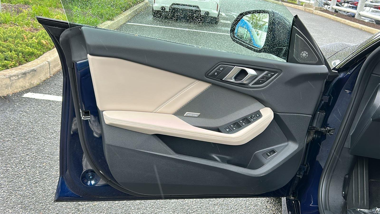 2025 BMW 2 Series 228 - Photo 9