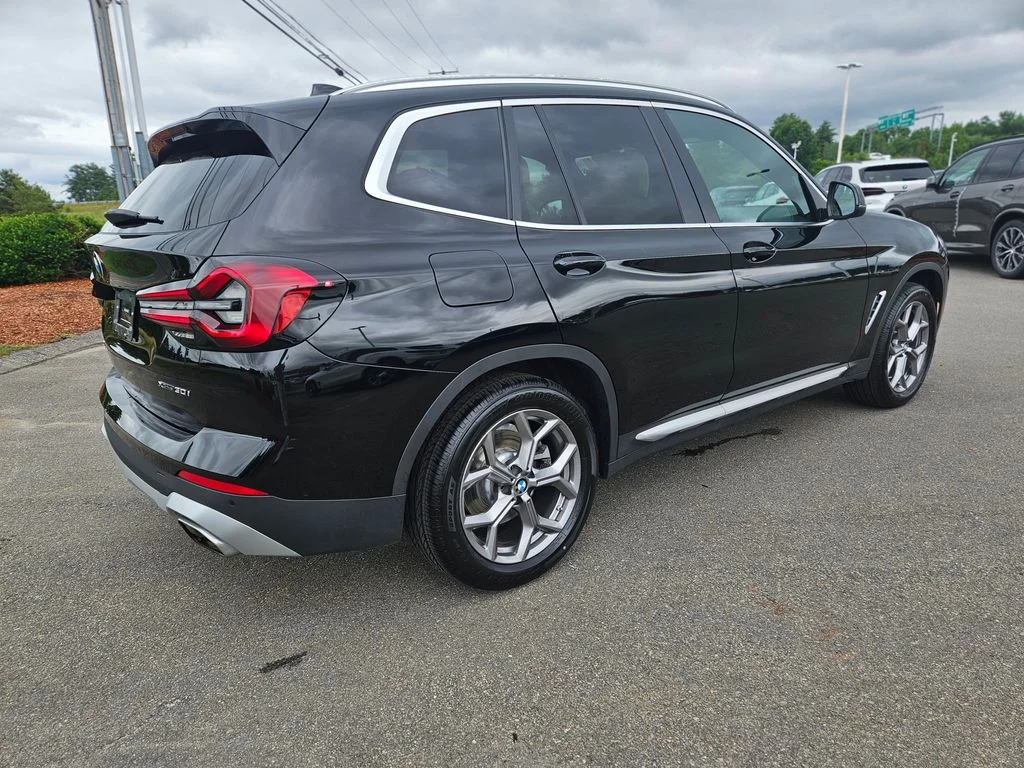 Certified Used 2023 Jet Black BMW xDrive30i image 7