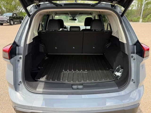 New 2026 Boulder Gray Pearl Nissan Rock Creek® image 30