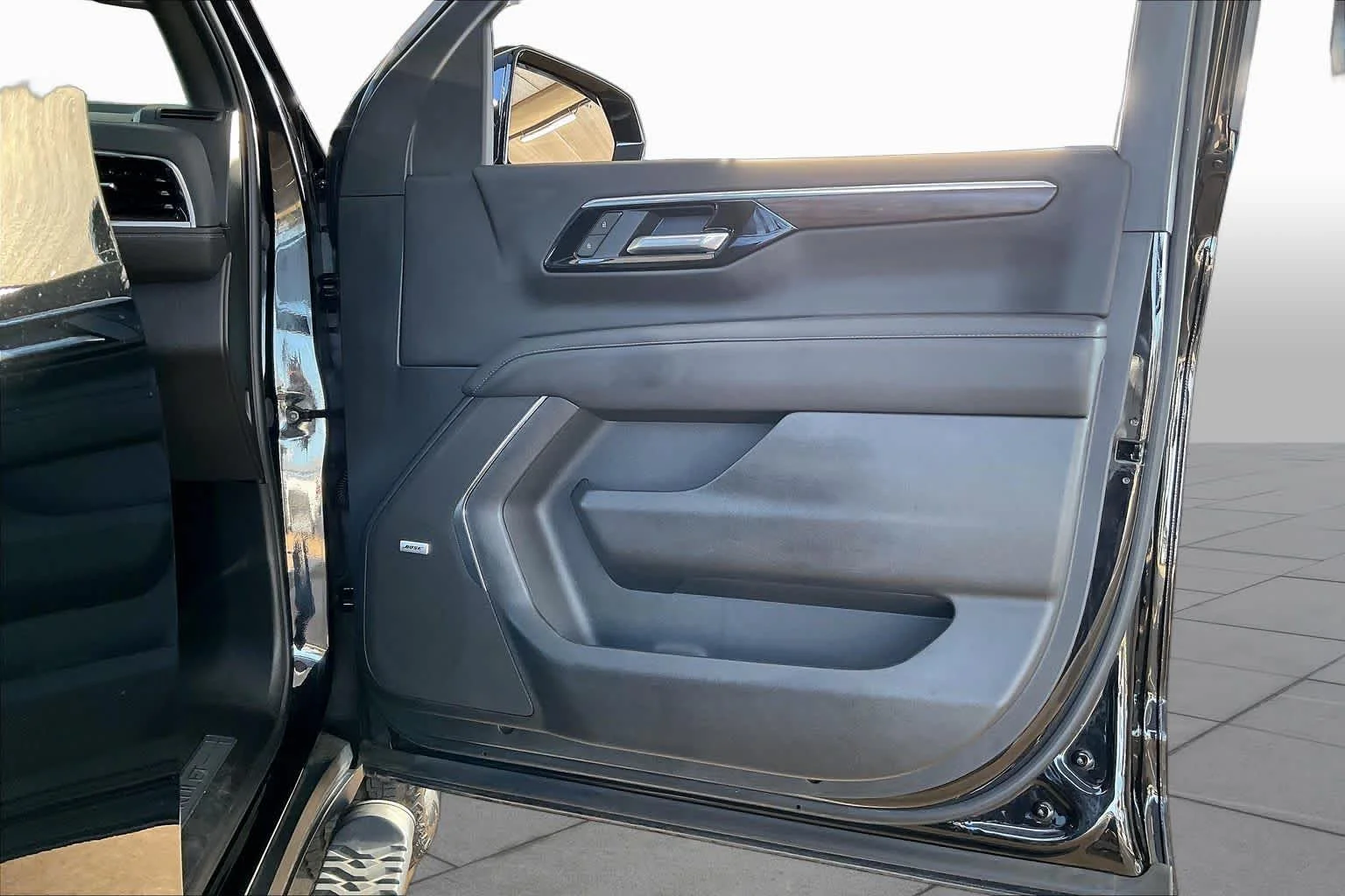 Used 2025 Black Chevrolet Z71 image 22