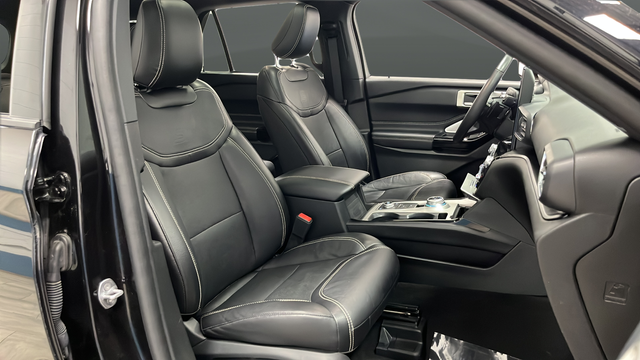 Used 2023 Agate Black Metallic Ford ST image 24