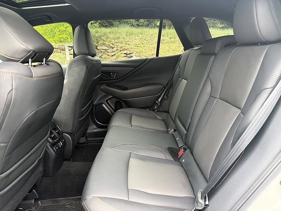 Used 2024 Crystal White Pearl Subaru Wilderness image 12
