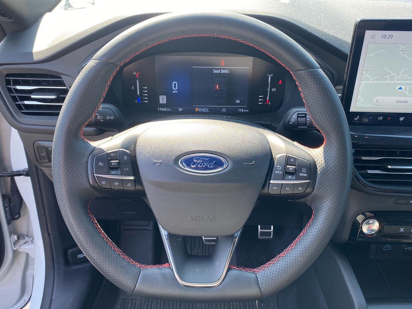 Used 2023 Star White Metallic Tri-Coat Ford ST-Line image 17