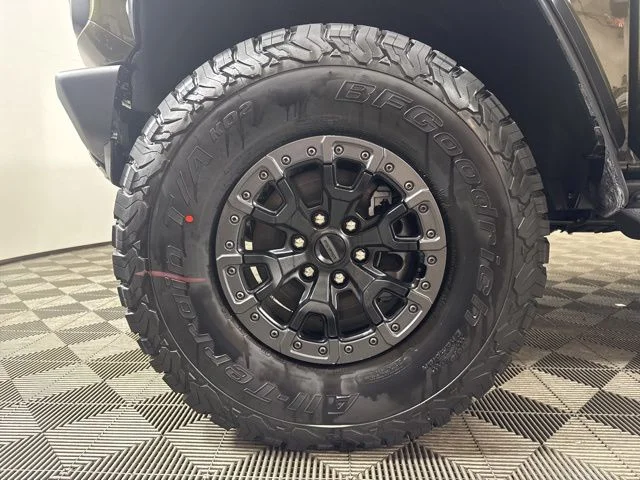 New 2026 Shelter Green Metallic Ford Raptor® image 10