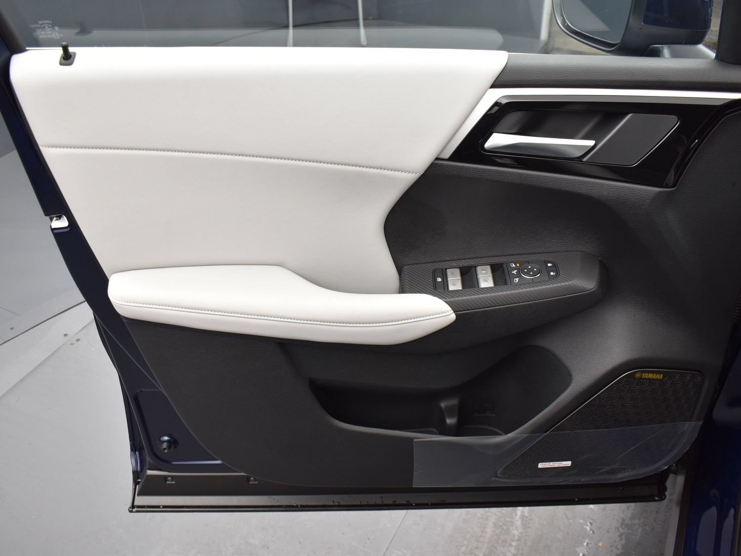 New 2026 Blue Mitsubishi SE 1.5T 2WD image 9