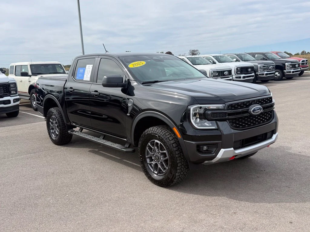 Used 2025 Black Ford XLT image 2