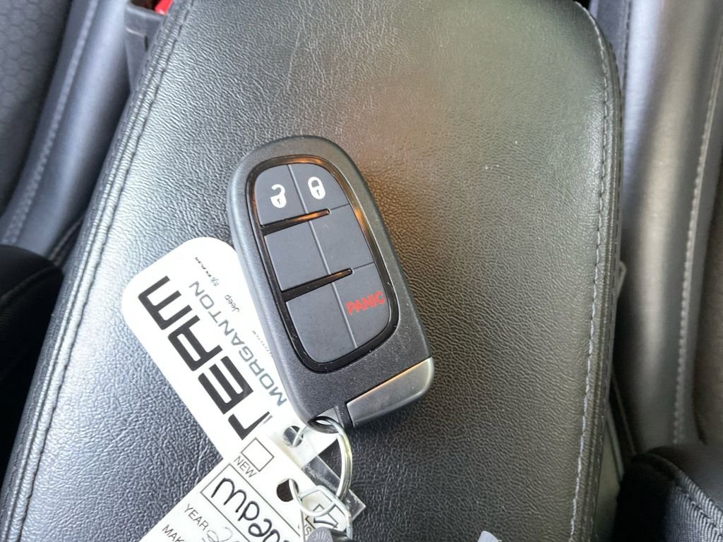 Used 2021 White Jeep Latitude Plus image 37