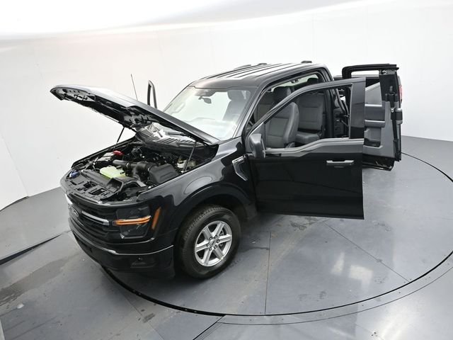 New 2026 Black Ford XLT image 36