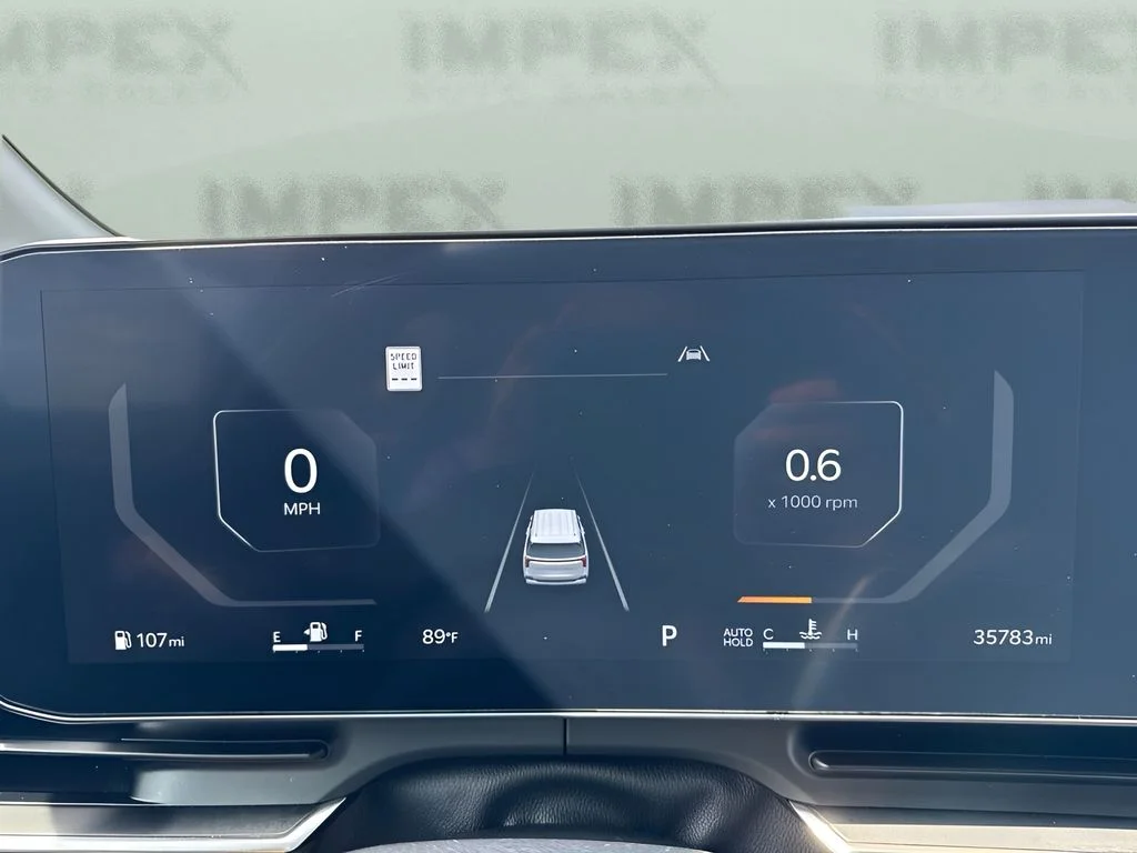 Used 2025 White Kia SX image 25