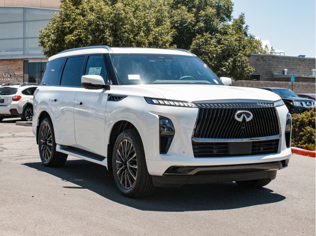 New 2026 RADIANT WHITE INFINITI Autograph 4WD image 3