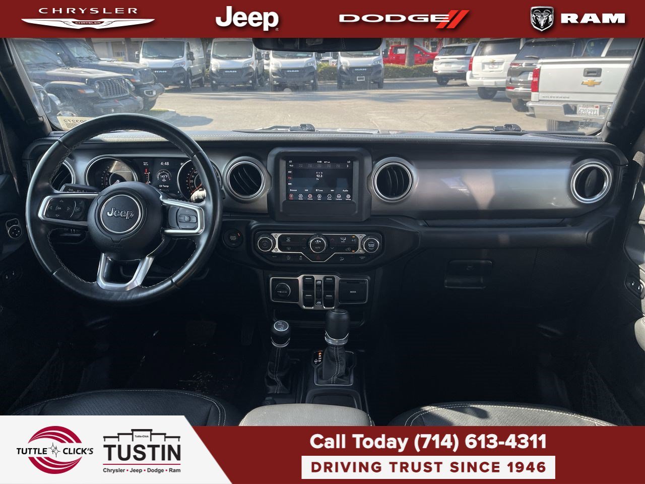 Used 2020 Granite Crystal Metallic Clearcoat Jeep Sahara image 15
