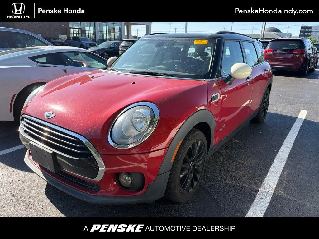 2017 MINI Clubman Cooper ALL4's photo