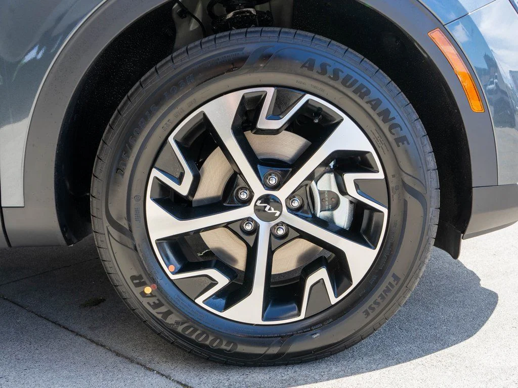 2025 Kia Sportage EX Hybrid - Photo 29