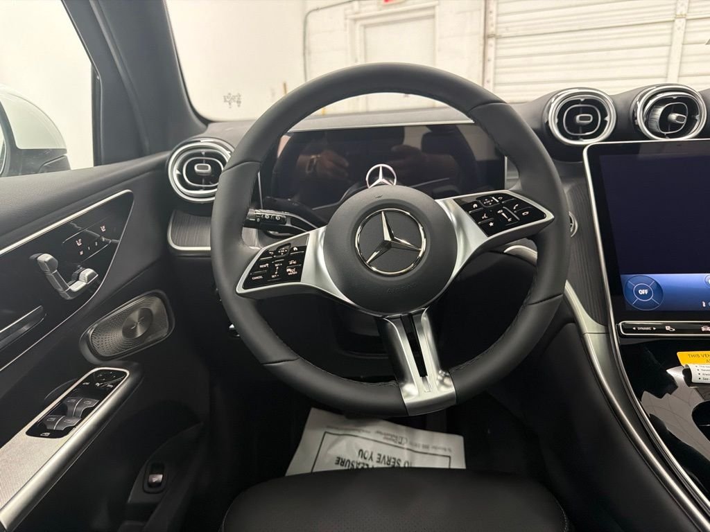 New 2027 Polar White Mercedes-Benz GLC 300 image 21