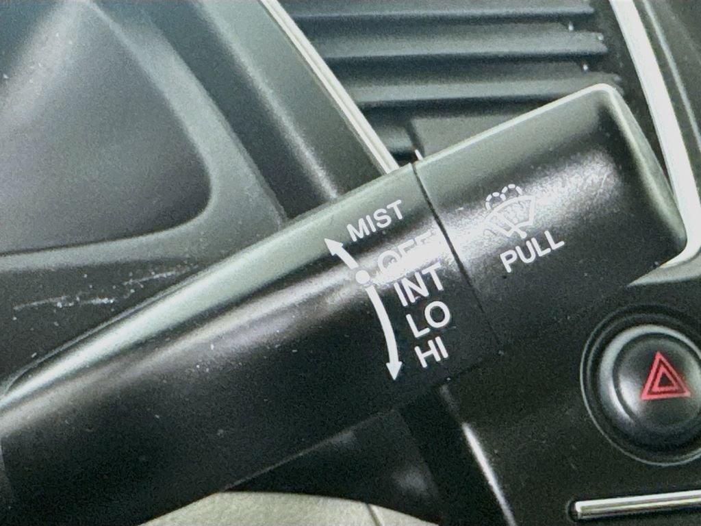 Used 2015 Blue Honda LX image 12