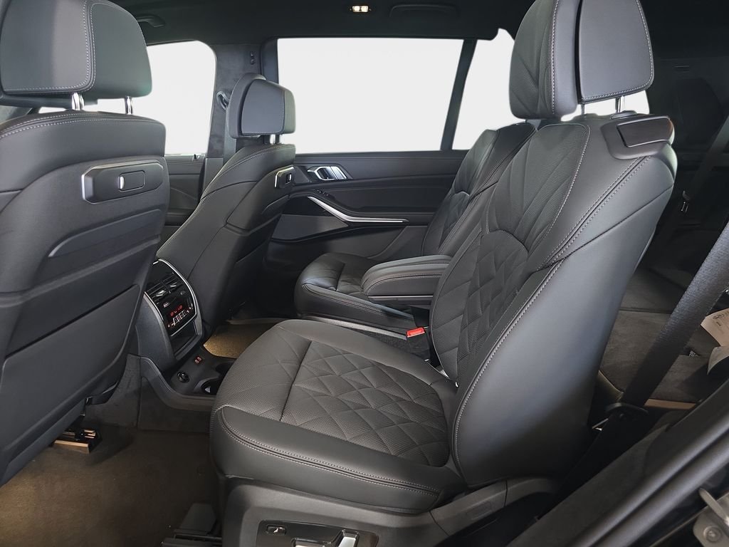 New 2027 Black Sapphire Metallic BMW xDrive40i image 9