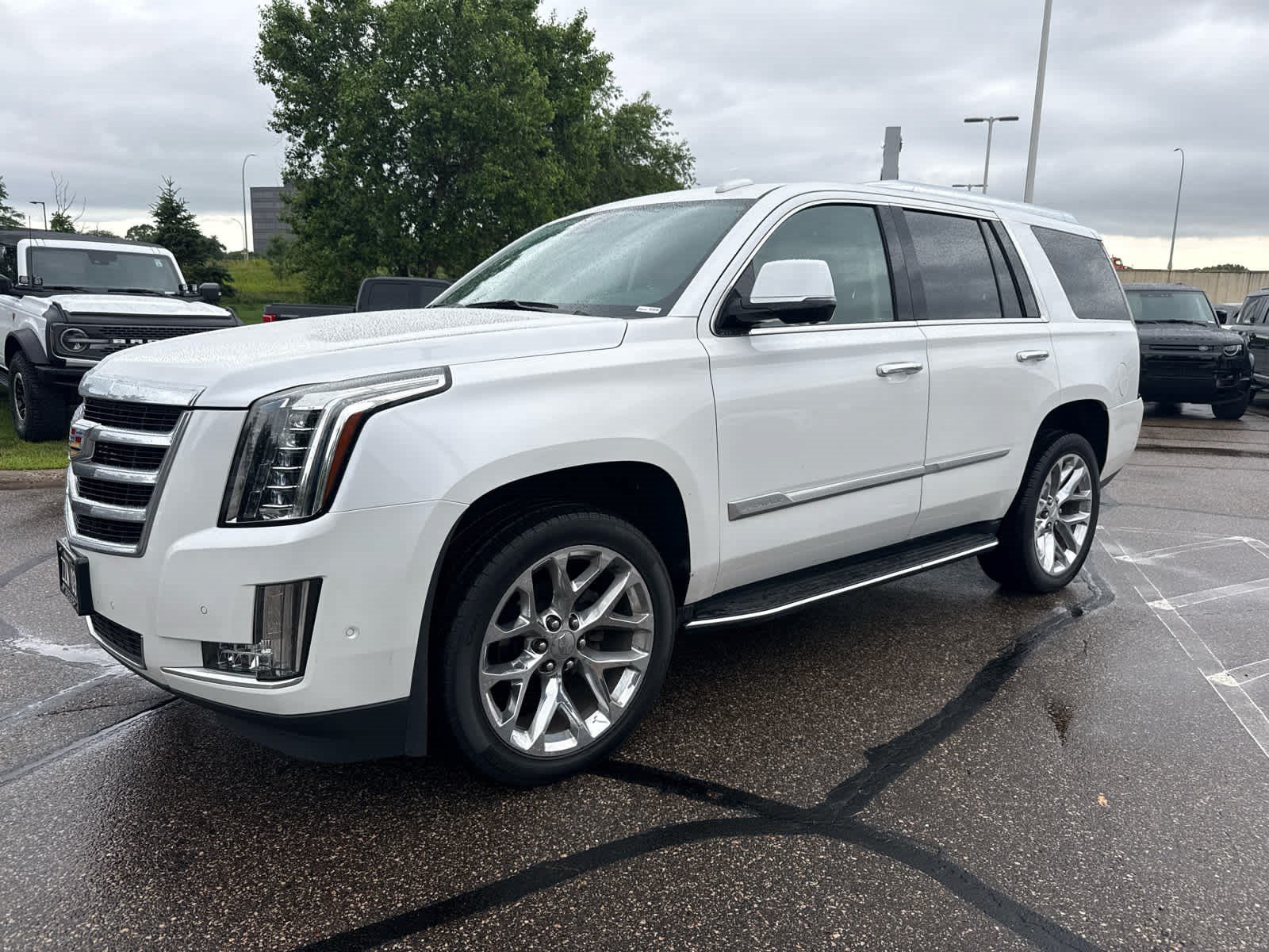 Used 2020 Crystal White Tricoat Cadillac Luxury image 1