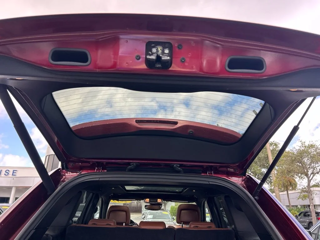 Certified Used 2019 Velvet Red Pearlcoat Jeep Summit image 53