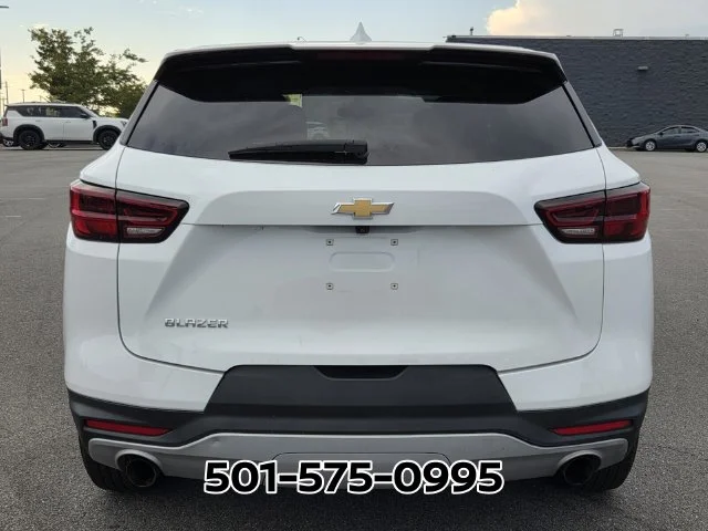 Used 2024 White Chevrolet LT image 7