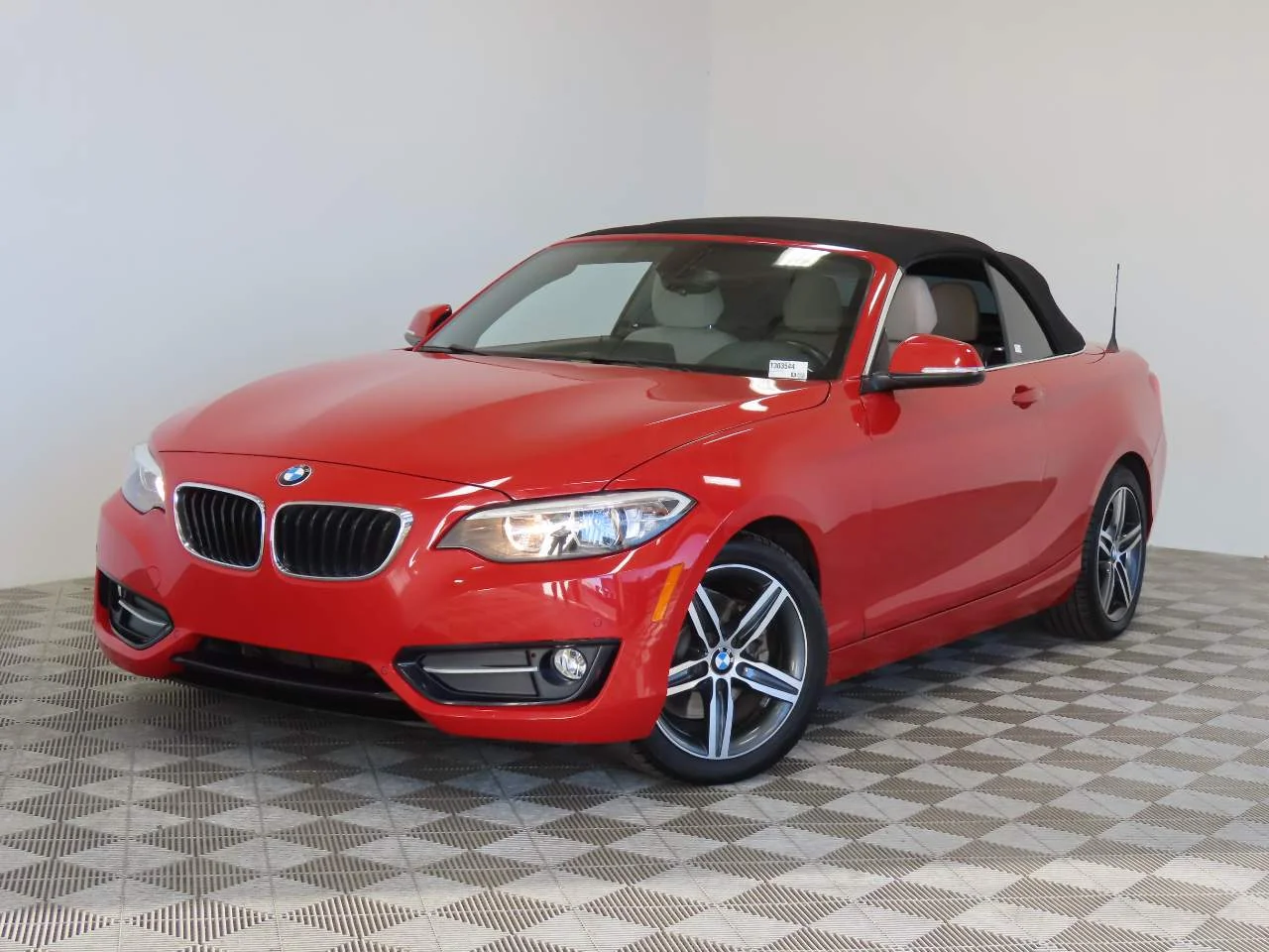 2017 BMW 2 Series 230i Convertible's photo