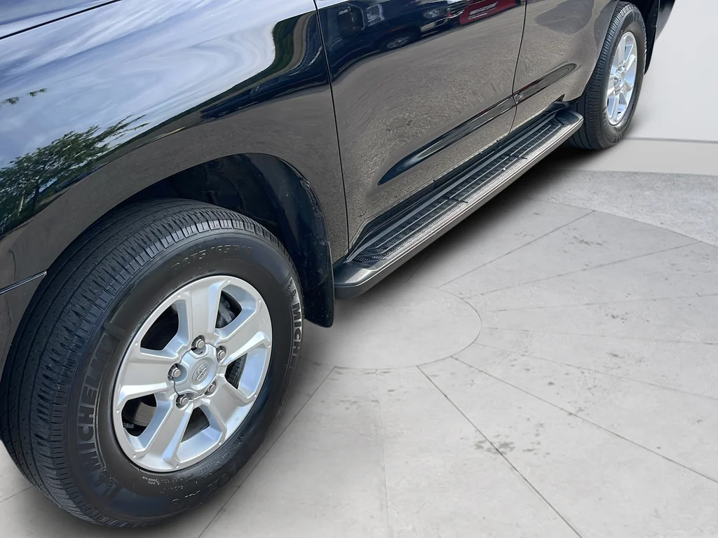 Used 2022 Black Toyota SR5 image 42