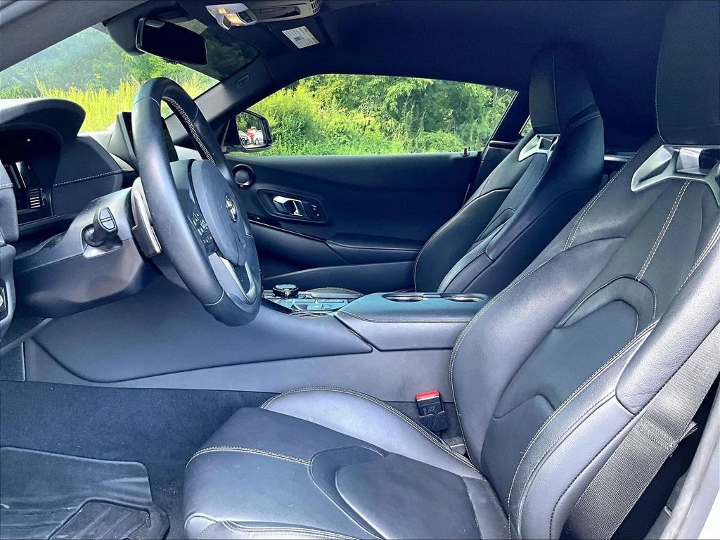 Certified Used 2024  Toyota 3.0 Premium image 4