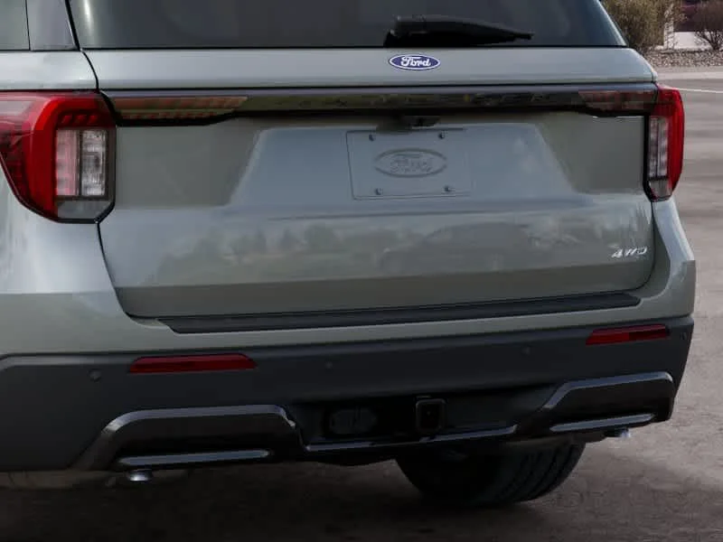 New 2027 Avalanche Gray Ford ST-Line image 21
