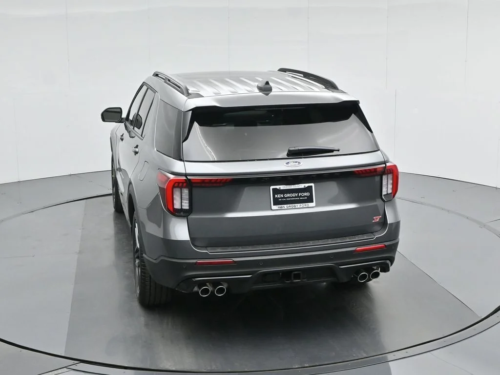 New 2026 Carbonized Gray Metallic Ford ST image 43