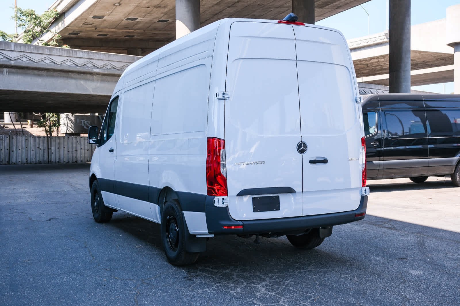 New 2025 Arctic+White Mercedes-Benz Cargo 144 WB  RWD 2.0L 4-Cylinder image 6