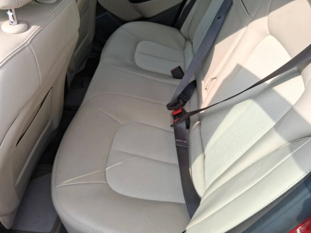 Used 2014 Red Buick Convenience Group image 15