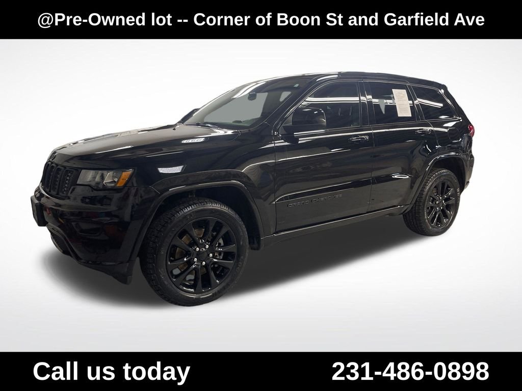 Used 2021 Black Jeep Laredo X image 1