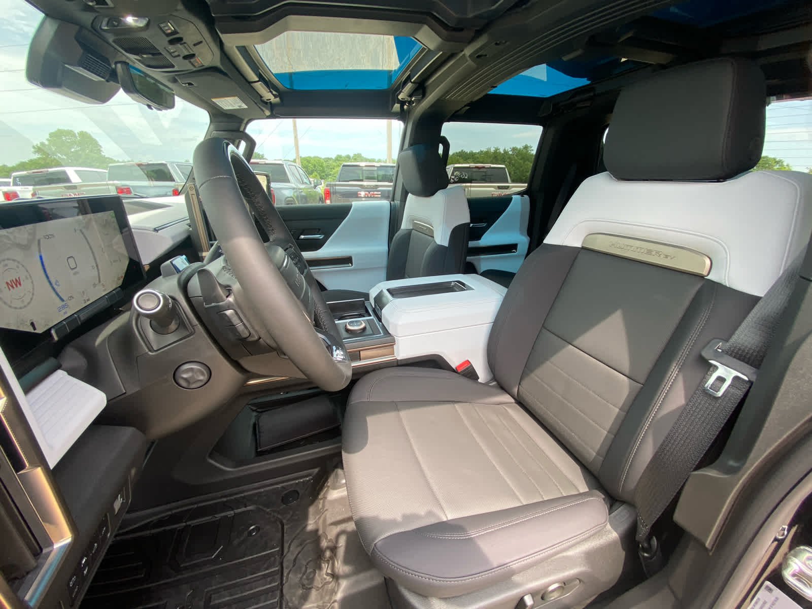 2025 GMC HUMMER EV 3X - Photo 38