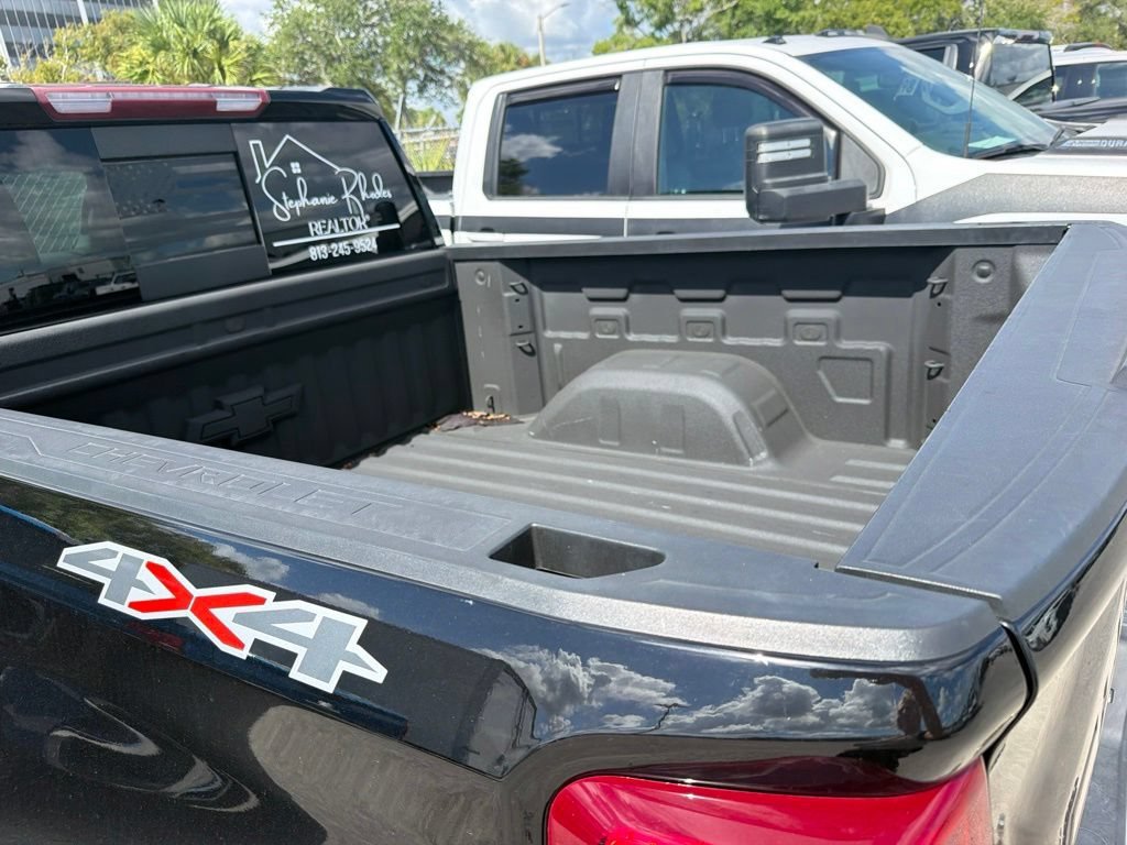 Used 2023 BLACK Chevrolet LTZ image 6
