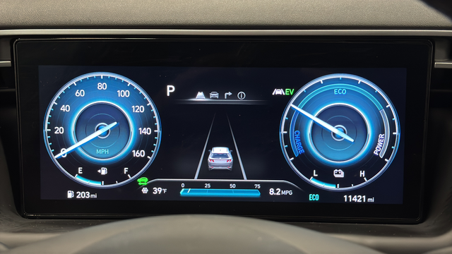 Used 2024 Amazon Gray Hyundai Limited image 17