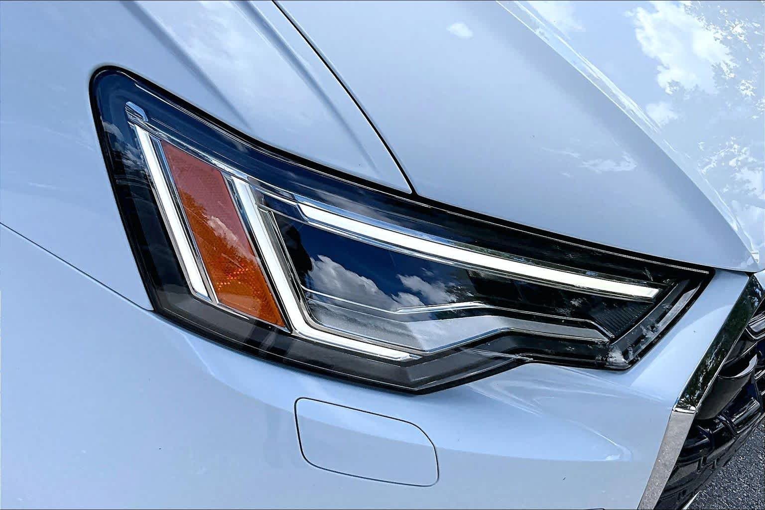 Used 2024 WHITE Audi Premium image 28