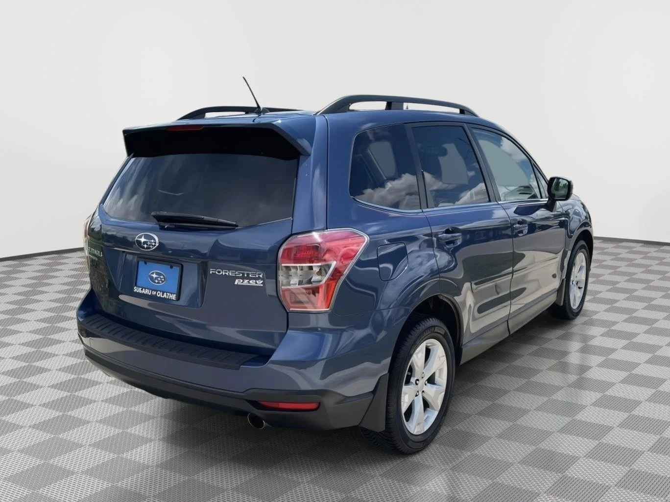Used 2014 Marine Blue Pearl Subaru 2.5i Limited image 13