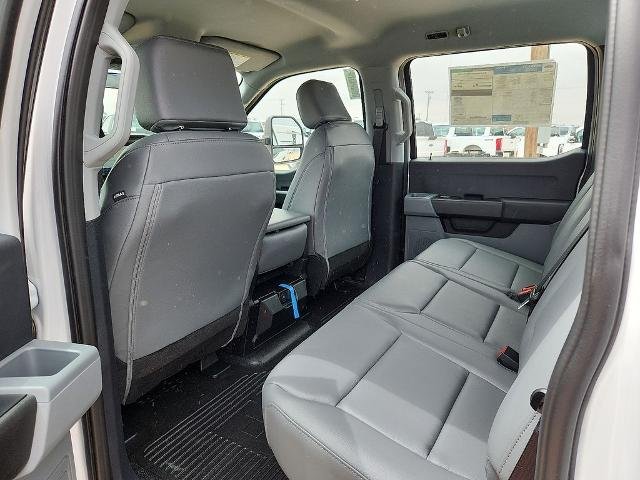 New 2026 Oxford White Ford F-350® XL image 41