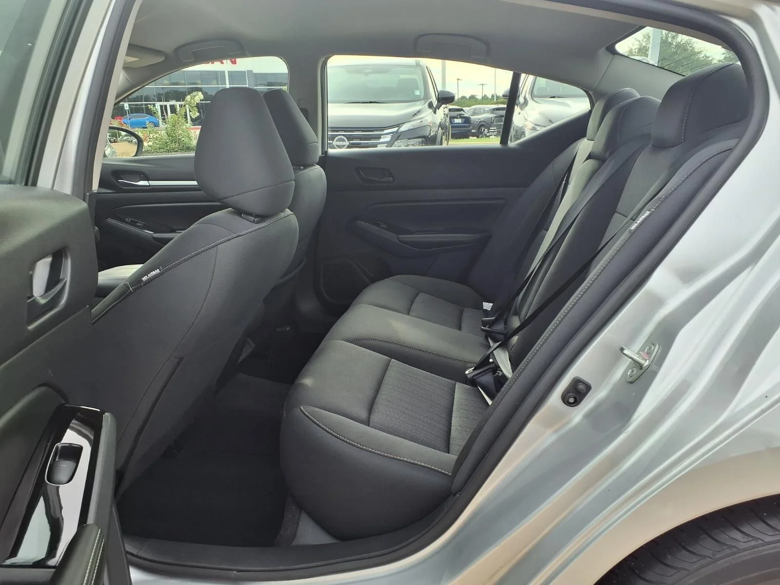 Certified Used 2023 Silver Nissan 2.5 SV image 10