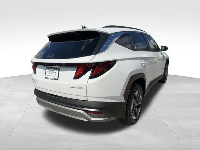 New 2026 White Hyundai SEL AWD image 8